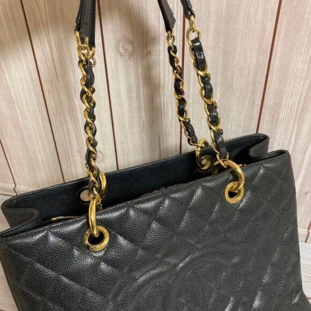 Authentic Chanel GST Caviar Grand Shopping Tote Quilted Shoulder Bag Black Chain - Picture 16 of 16